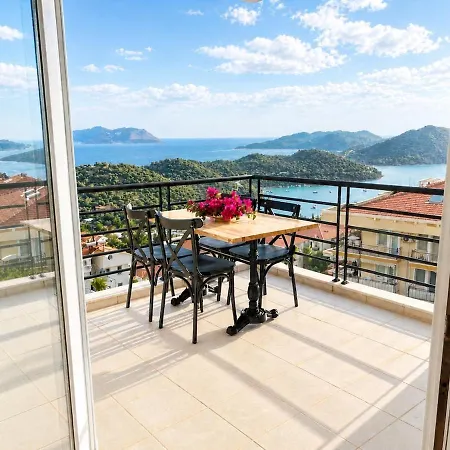 Apartment Padma Iii